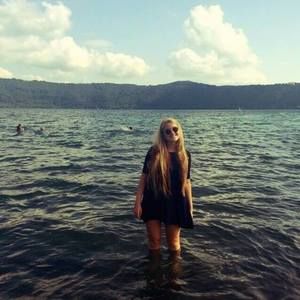 Meet your Posher, Chelsey